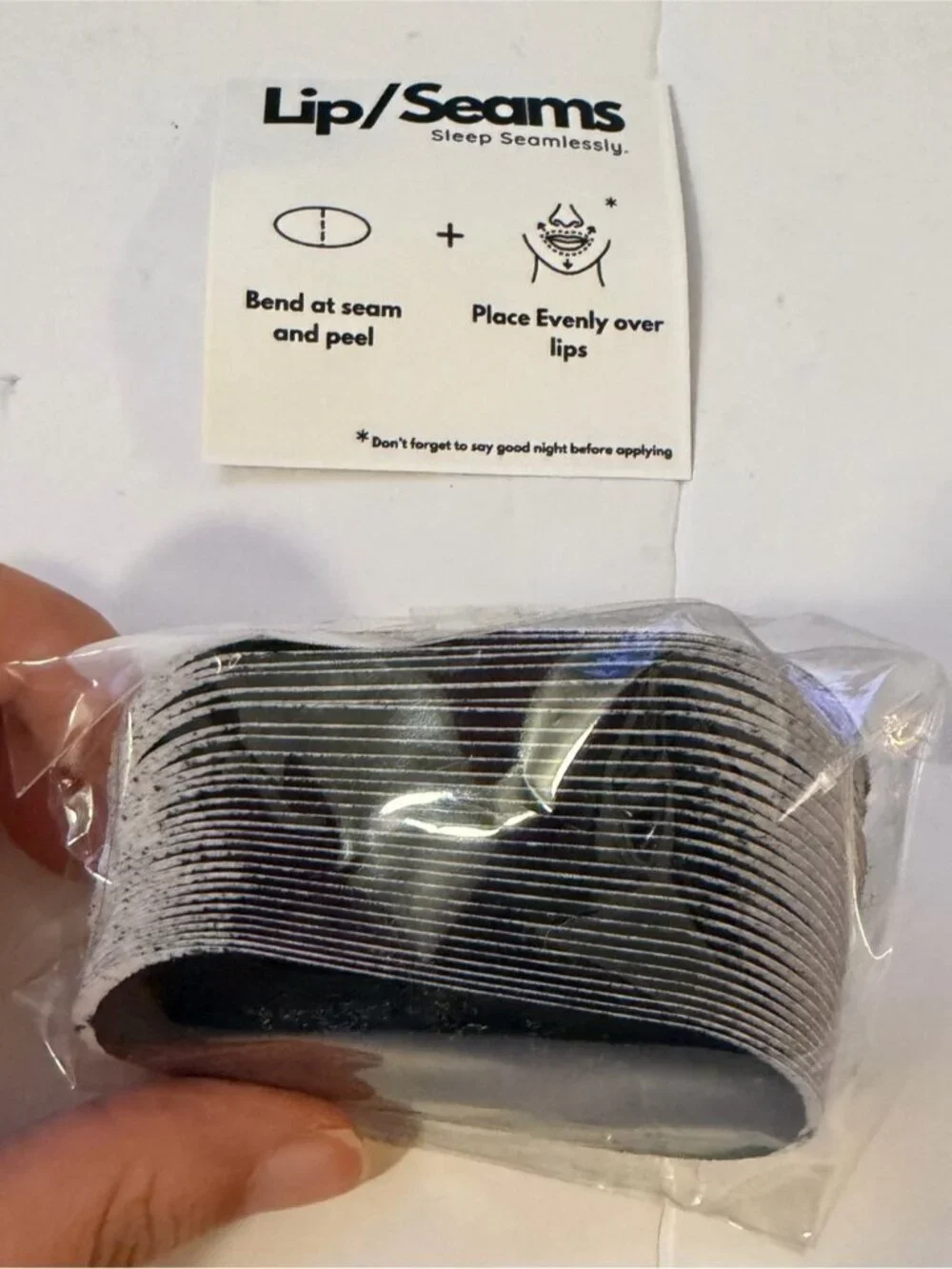 Lip/Seams Sleep Seamlessly Black Overnight Lip Tape Patches